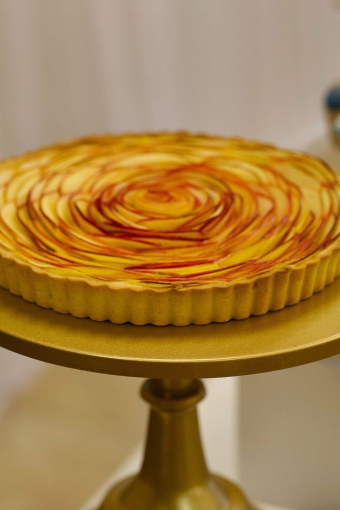 Apple Flower Tart 9.5 inch